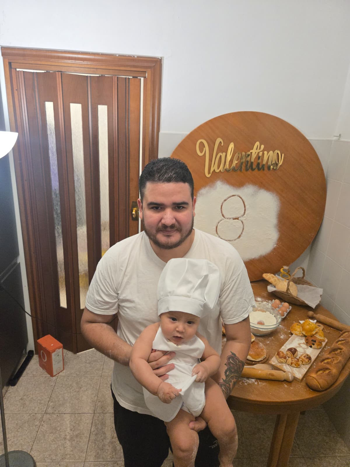 El panadero con el pan